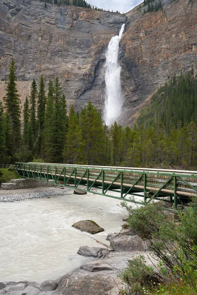 Takakkaw Falls, Yoho National Park, British Columbia, Canada — ストック写真