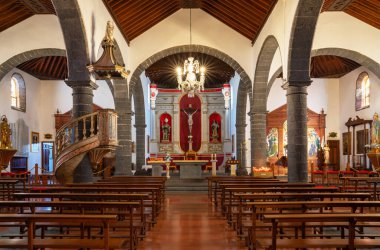 ARRECIFE, SPAIN - 28 HAZİRAN 2020: 28 Ocak 2020 'de İspanya' nın Lanzarote kentinde bulunan eski Arrecife Kilisesi Iglesia de San Gines 'in kapalı bir görüntüsü