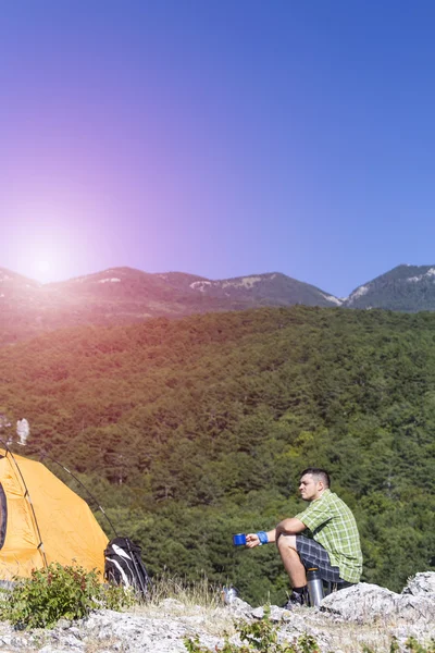 Camping on the mountain top. — Stock Photo, Image