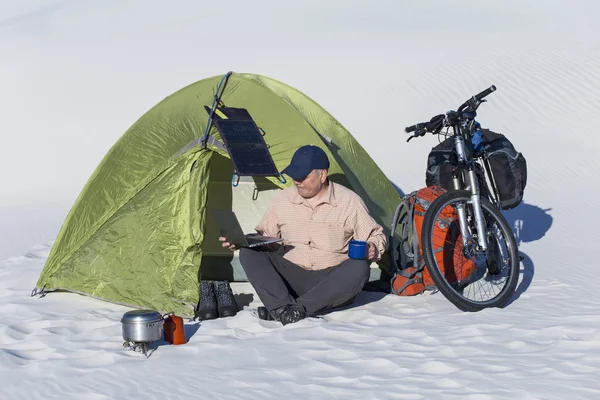 Viaggia nel deserto . — Foto Stock