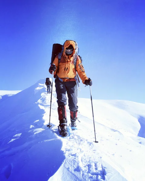 Winter hiking in the mountains. — Stock Photo, Image