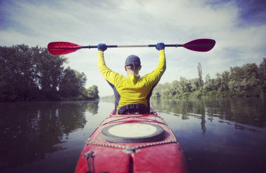 Kayak.A çift Hilal Lake olimpik Park, ABD üzerinde Kayak
