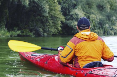 Kayak.A çift Hilal Lake olimpik Park, ABD üzerinde Kayak
