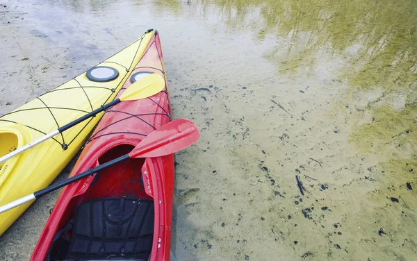 Kayak.A pár kajak Crescent tó Olimpiai Park, Amerikai Egyesült Államok — Stock Fotó