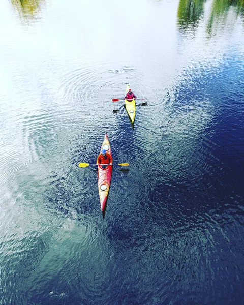 Kayak.A pár kajak Crescent tó Olimpiai Park, Amerikai Egyesült Államok — Stock Fotó