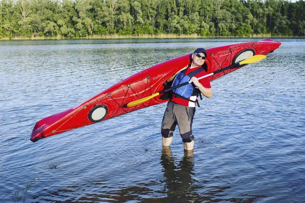 Kayak.A par kajakpaddling på Crescent sjön i Olympic Park, Usa — Stockfoto