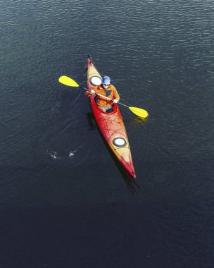 Bir çift Hilal Lake olimpik Park, ABD üzerinde Kayak