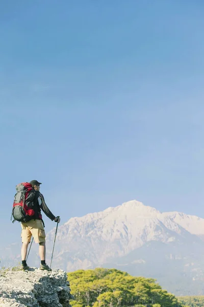 Trekking a lo largo del sendero Lycian. La increíble naturaleza de Turquía. S — Foto de Stock