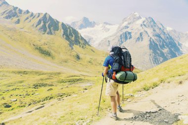 Yaklaşık 200 km benzersiz bir trek tur du Mont Blanc's bir