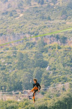 Gökyüzünde aşmak. Antalya'da Türk Highline karnaval.