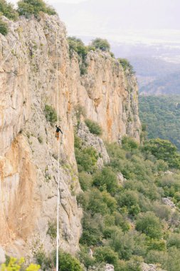 Gökyüzünde aşmak. Antalya'da Türk Highline karnaval.