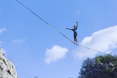 Gökyüzünde aşmak. Antalya'da Türk Highline karnaval.
