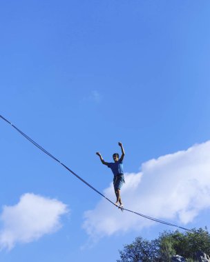 Gökyüzünde aşmak. Antalya'da Türk Highline karnaval.