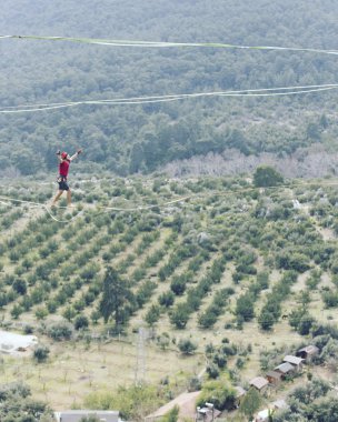 Gökyüzünde aşmak. Antalya'da Türk Highline karnaval.