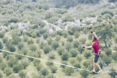 Gökyüzünde aşmak. Antalya'da Türk Highline karnaval.