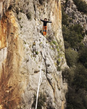 Gökyüzünde aşmak. Antalya'da Türk Highline karnaval.