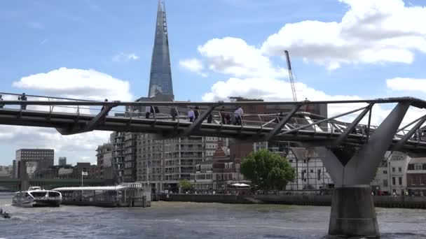 London Cityscape, Downtown View from Thames River, Ships and Boats Cruise POV — Stock Video