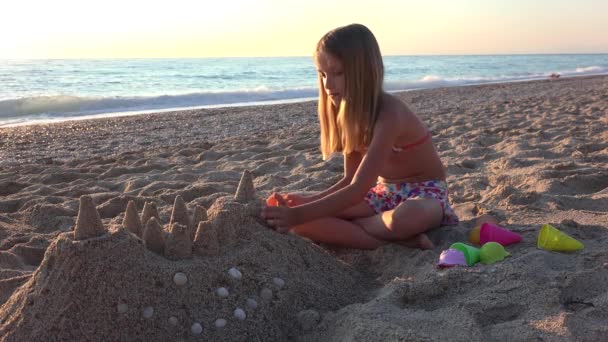 Kid Building Castle Beach Sunset Child Playing Sands Seaside Girl — стокове відео