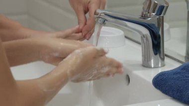 Yıkama, Koronavirüs Salgınında Dezenfekte Etme, Covid-19 Hastalıkları Hastanelerinde Dezenfektan