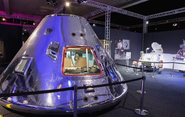 Apollo command module at Ehibition Cosmos — Stock Photo, Image