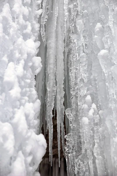 Icicles on the rock — Stock Photo, Image