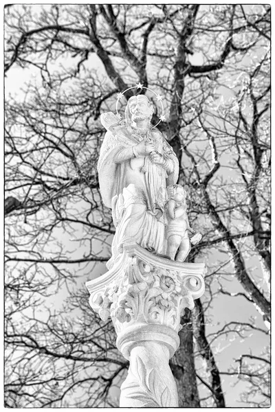 Saint John of Nepomuk statue in Marianska hora, Slovakia — Stock Photo, Image