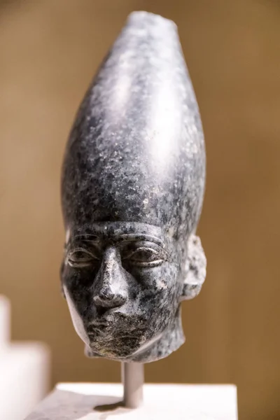 Head of a statue of Amenemhat III in Egyptian museum in Berlin — Stock Photo, Image