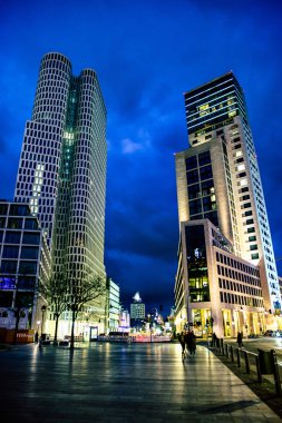 Breitscheidplatz - Berlin, Almanya 'da meydan