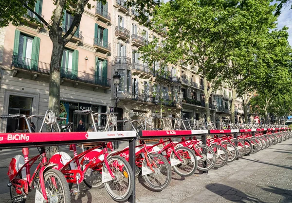 Alquiler de bicicletas en Barcelona — Foto de Stock