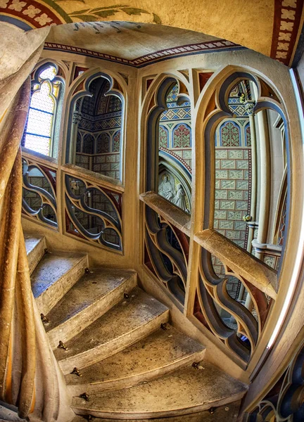 Escalera de caracol en la iglesia — Foto de Stock