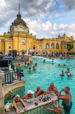 Szechenyi termal banyo Budapeşte, Macaristan