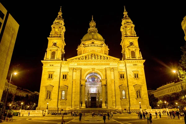 St. Stefanusbasiliek in Boedapest, Hongarije — Stockfoto