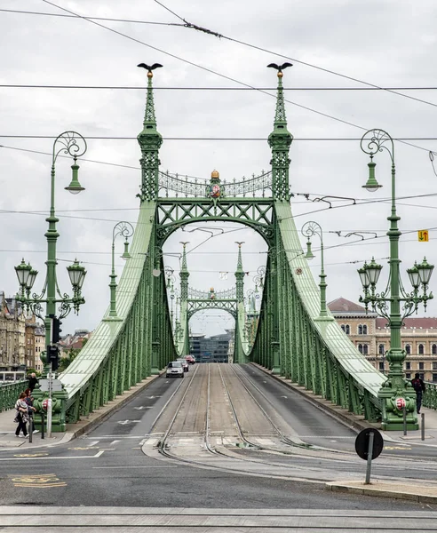 Liberty Bridge v Budapešti, Maďarsko — Stock fotografie