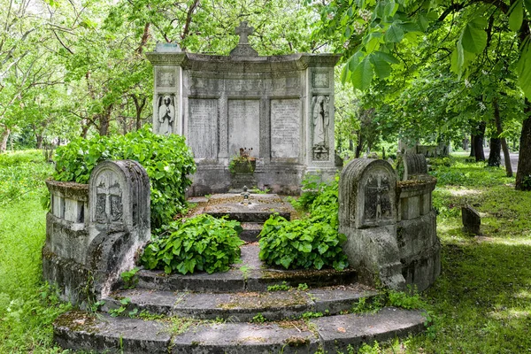 Kerepesi - історичний кладовищі в Будапешті, Угорщина — стокове фото