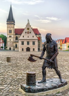 Cellat şehirdeki Bardejov, Slovakya heykeli