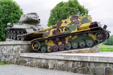 Slovakya 'nın Svidnik kentinde 2. Dünya Savaşı tank anıtı