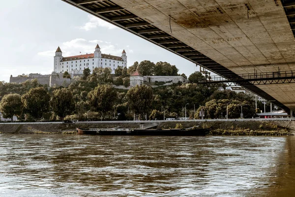 Bratislava kastély, Szlovákia — Stock Fotó