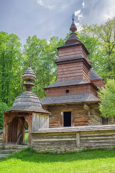 Wooden church in village Zboj, Slovakia — Stock Photo, Image