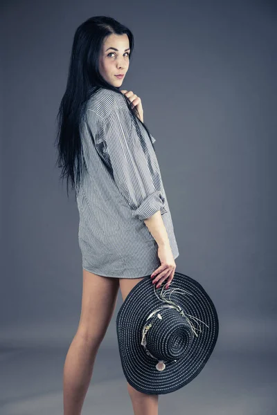 Chica con sombrero — Foto de Stock