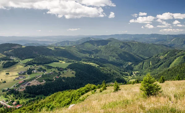 Güzel dağ manzarası, Slovakya — Stok fotoğraf