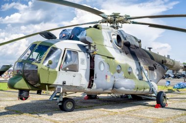 Helikopter Mil Mi-17
