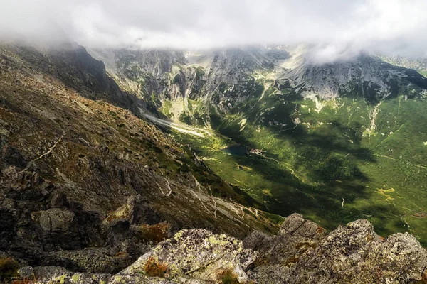 Vista desde las altas montañas Tatras, Eslovaquia —  Fotos de Stock