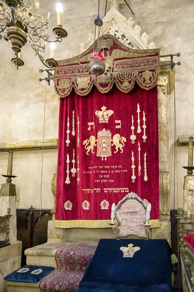 Old new synagogue in Prague, Czech republic — Stock Photo, Image