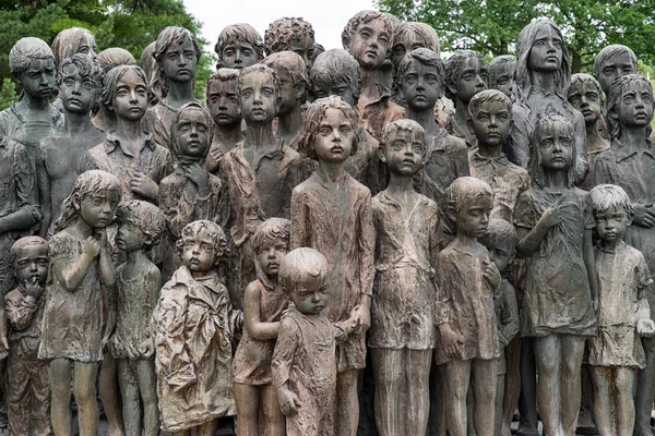 Memoriale dei bambini vittime della guerra, Lidice - Repu Ceca — Foto Stock