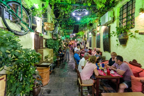 Rethymno Crete September Terrace Restaurant Full People Night Centre City — Stock Photo, Image