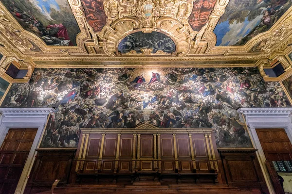 Paraíso de la pintura de Tintoretto en el palacio del Dux, Venecia — Foto de Stock