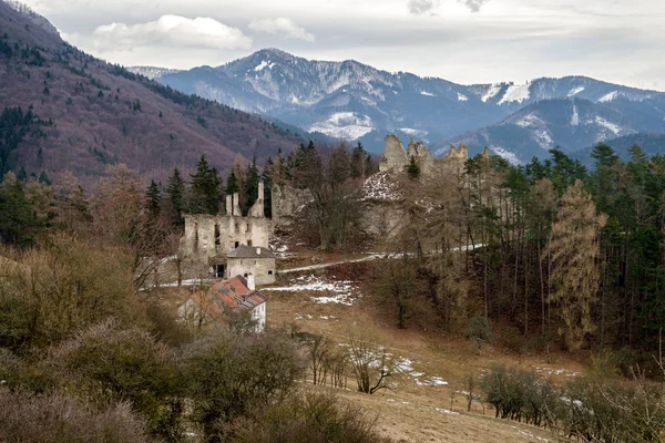 The Sklabina castle, Slovakia — Stock Photo, Image
