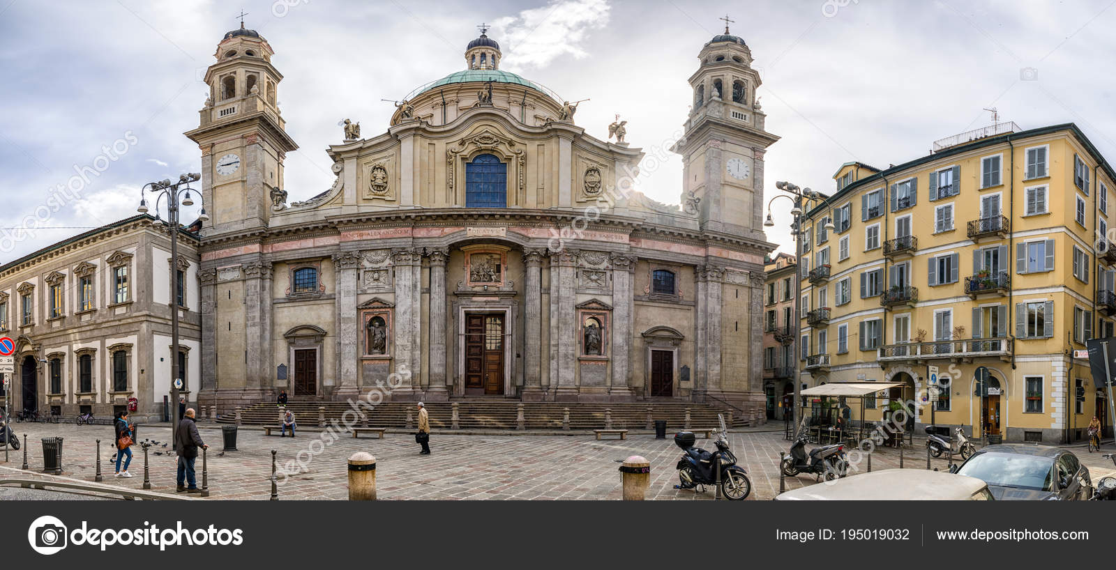 Sant Alessandro In Zebedia In Milan Stock Editorial Photo C Jarino