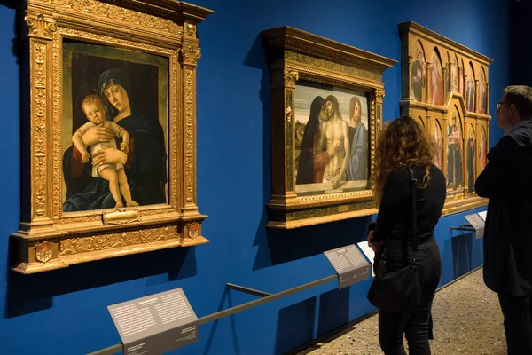 Живопись Джованни Беллини в галерее Brera Art Gallery, Милан — стоковое фото