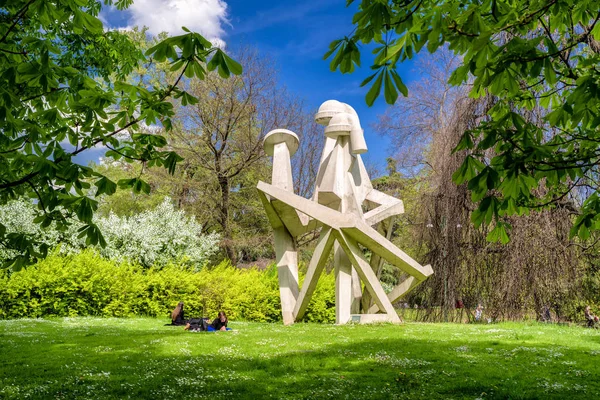 Parco Sempione a Milano, Italia — Foto Stock